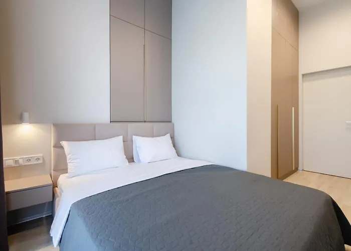 Petrovdom Spa Luxury Apartment 11-240 With Jacuzzi In Rc Pechersk Plaza